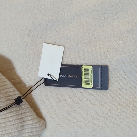 BCBG Maxazria - Picture 7 of 8